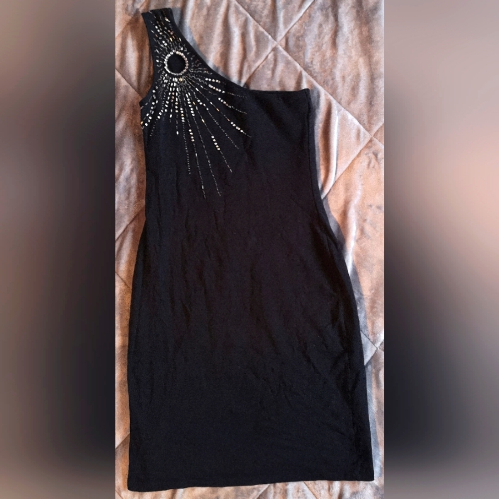 Suzy Shier dress size M